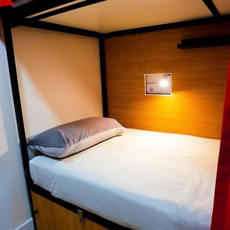 Fit Hostel Madrid Exterior photo