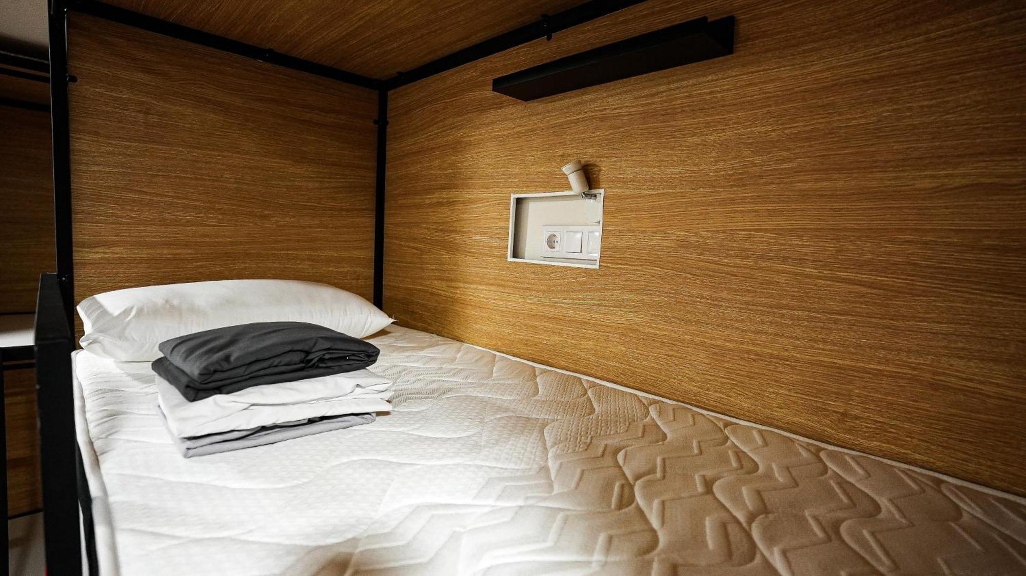 Fit Hostel Madrid Exterior photo